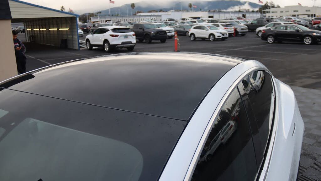 2020 TESLA Model 3 - photo 26