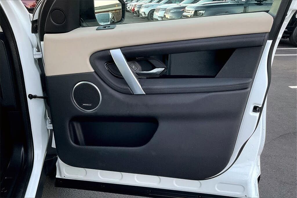 2020 LAND ROVER Discovery Sport - photo 24