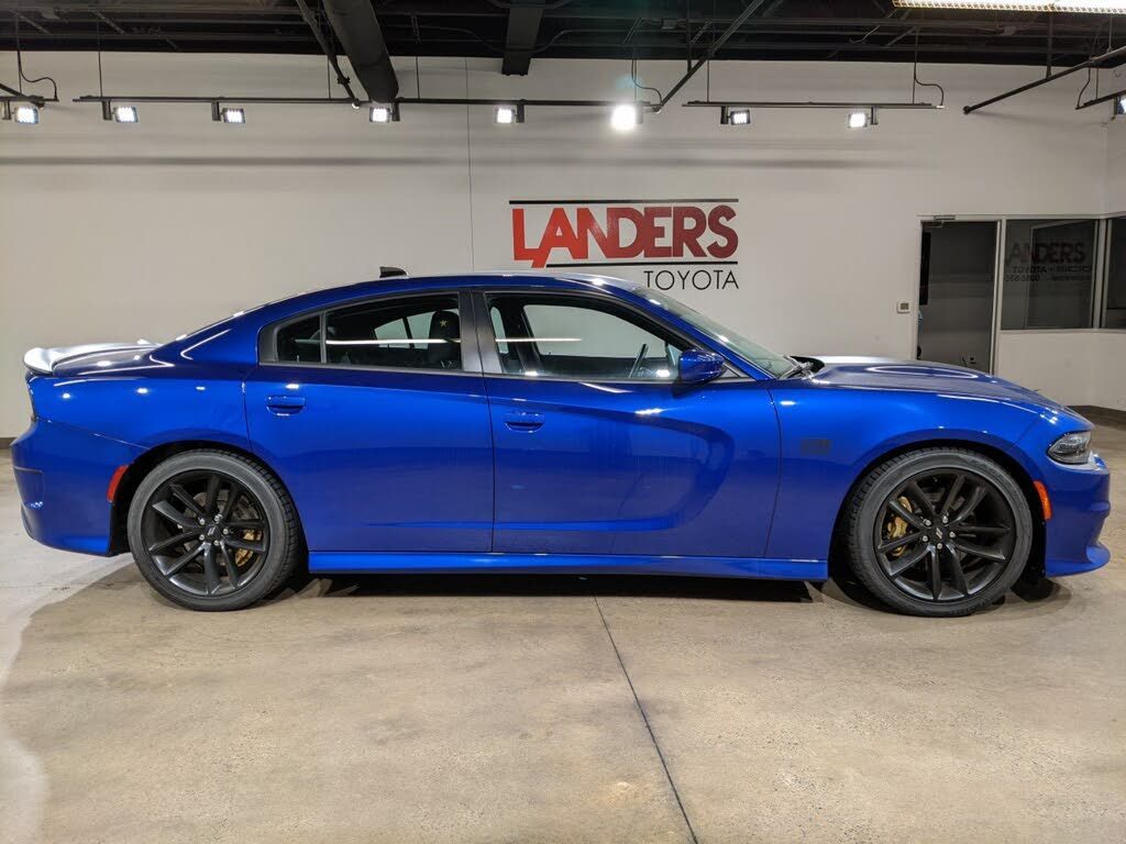 2019 Dodge Charger R T