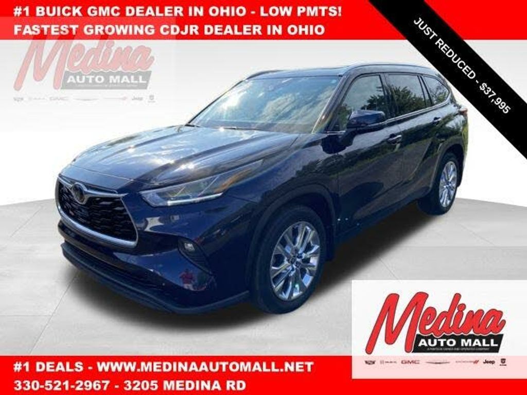 2020 TOYOTA Highlander - main photo