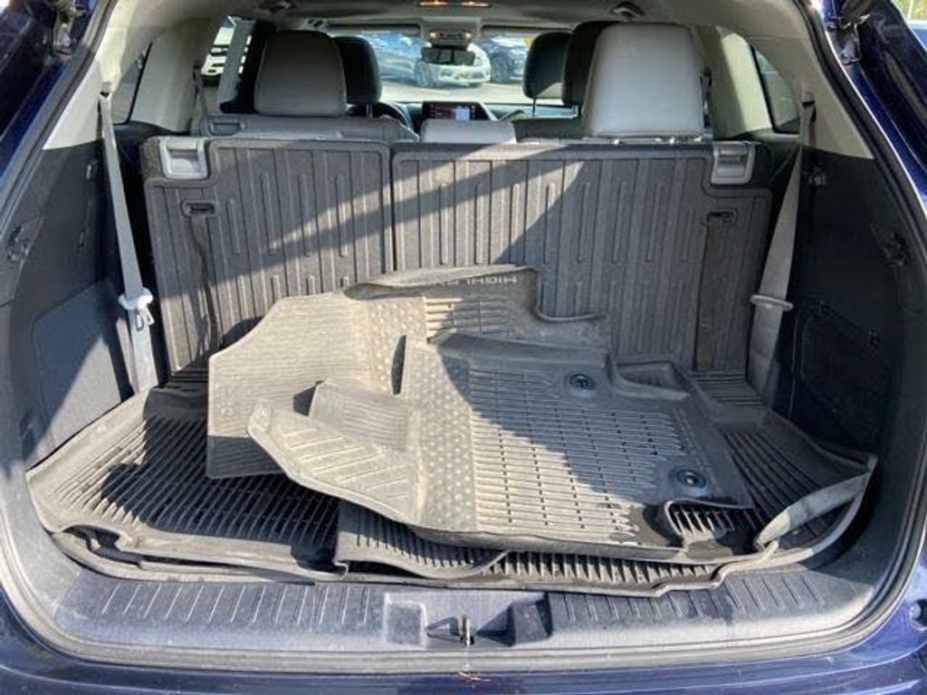 2020 TOYOTA Highlander - photo 20