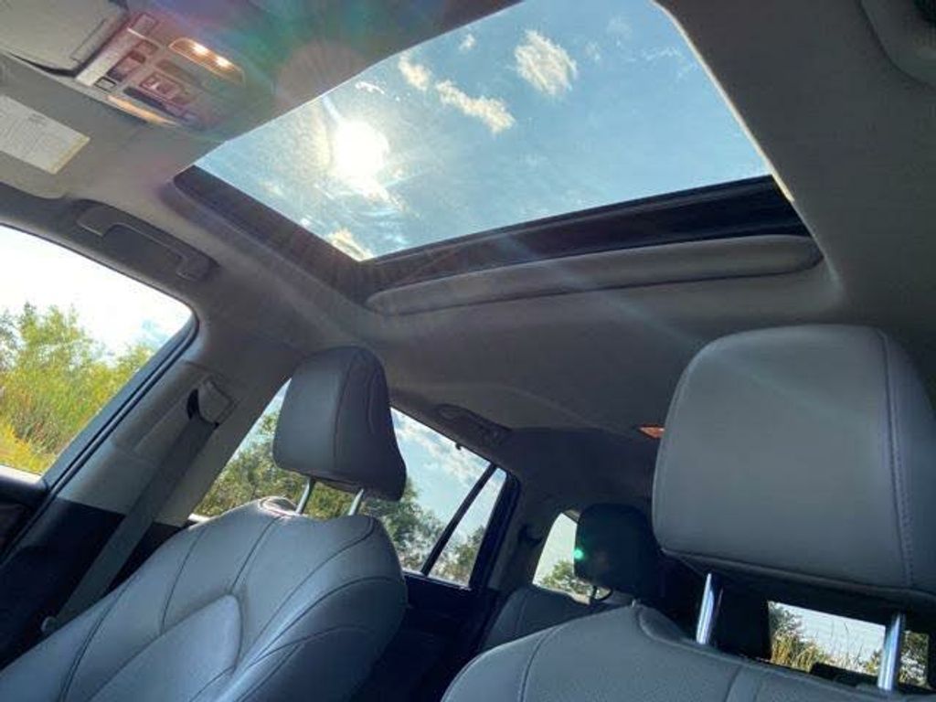 2020 TOYOTA Highlander - photo 17