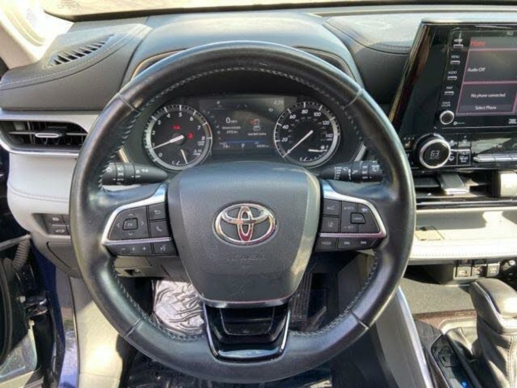 2020 TOYOTA Highlander - photo 11