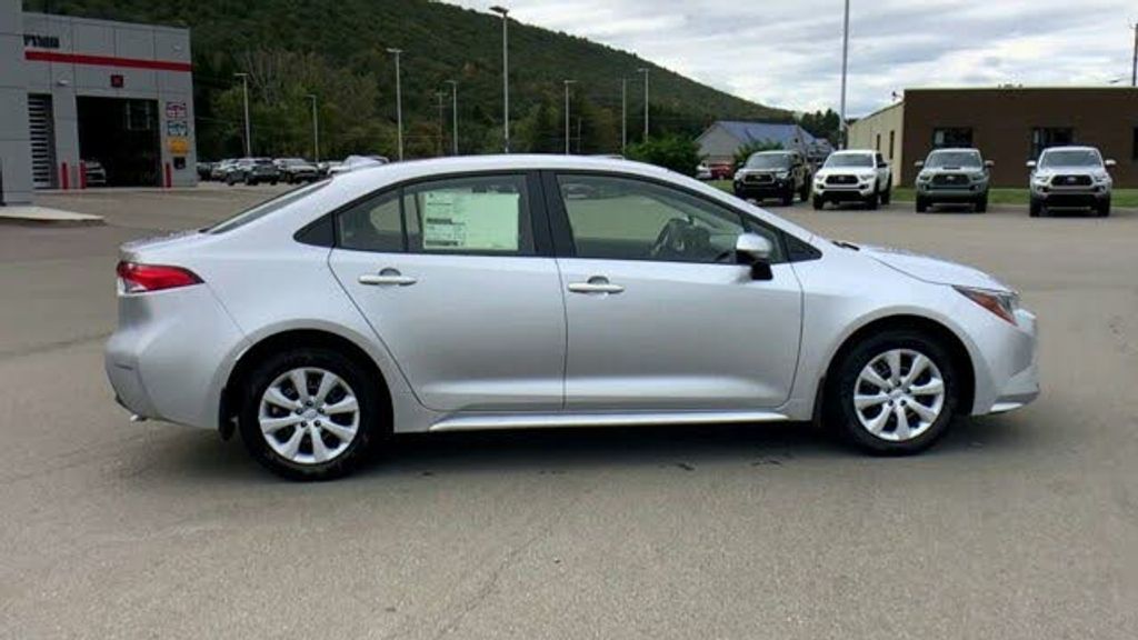 2023 TOYOTA Corolla - photo 9