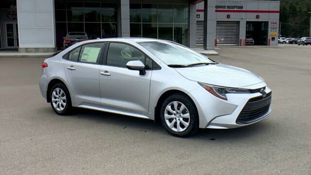 2023 TOYOTA Corolla - photo 2