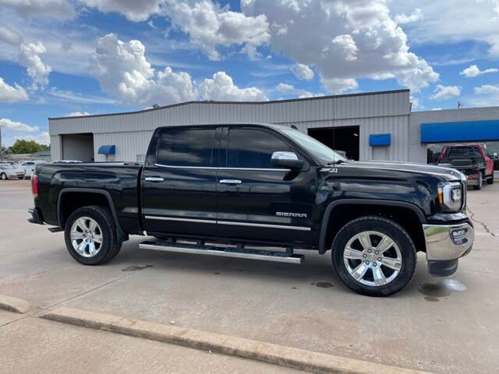 2017 GMC Sierra SLT