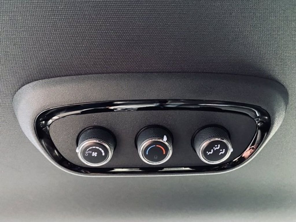 2021 DODGE Durango - photo 13