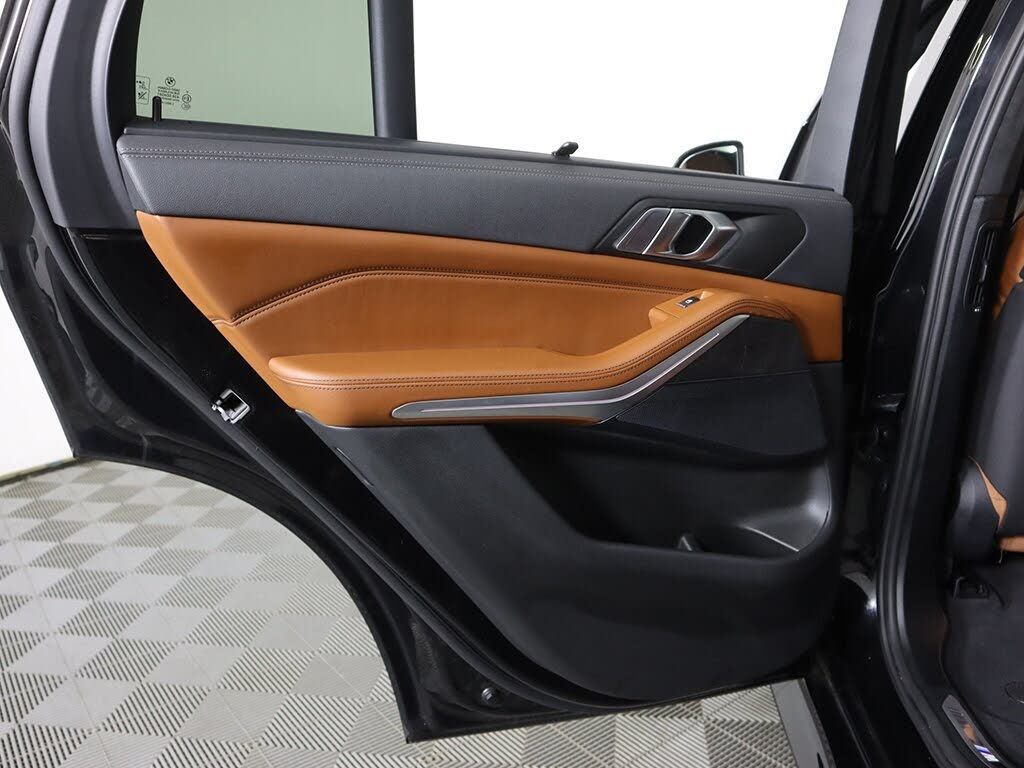 2022 BMW X5 - photo 30