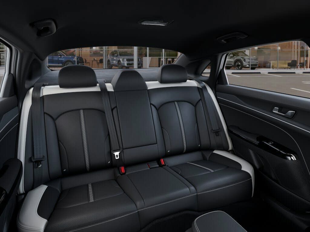 2025 KIA K5 - photo 16