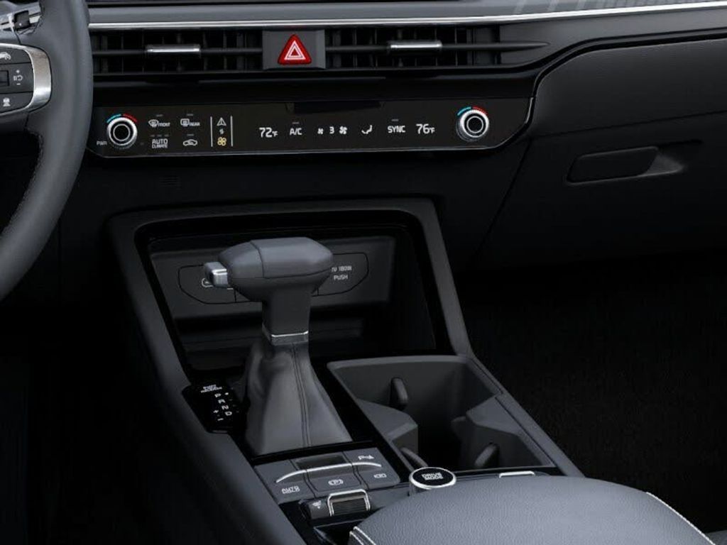2025 KIA K5 - photo 23