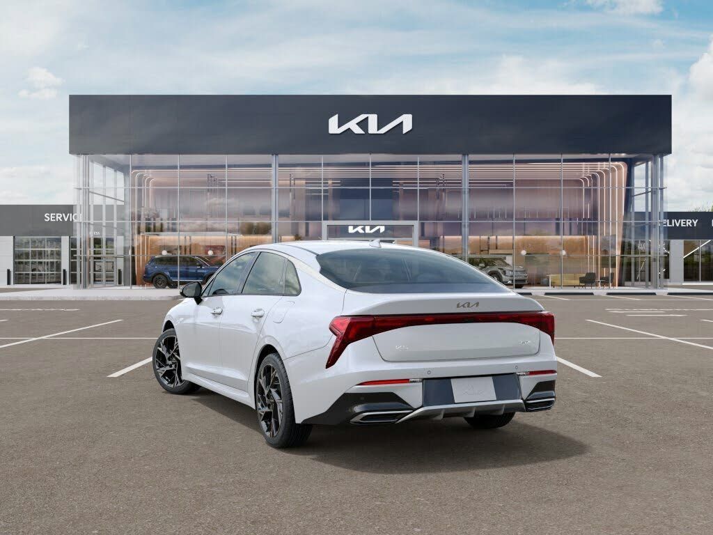 2025 KIA K5 - photo 4