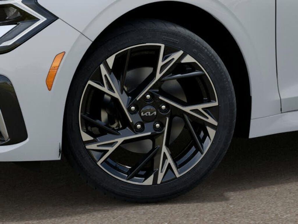 2025 KIA K5 - photo 9