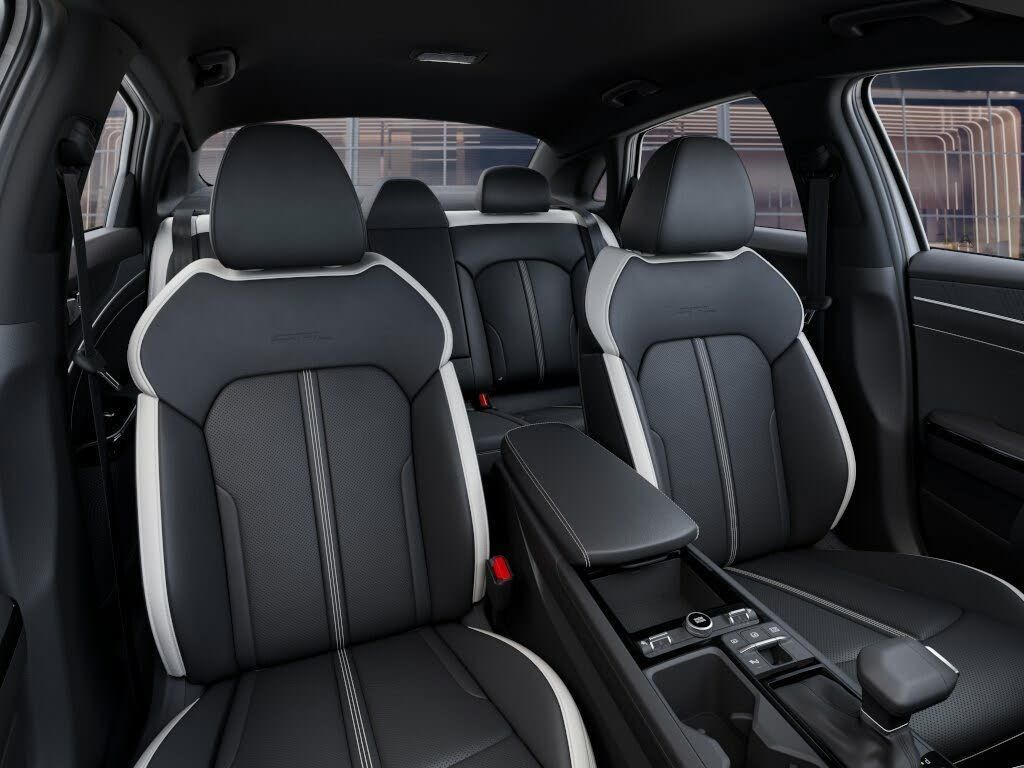 2025 KIA K5 - photo 15