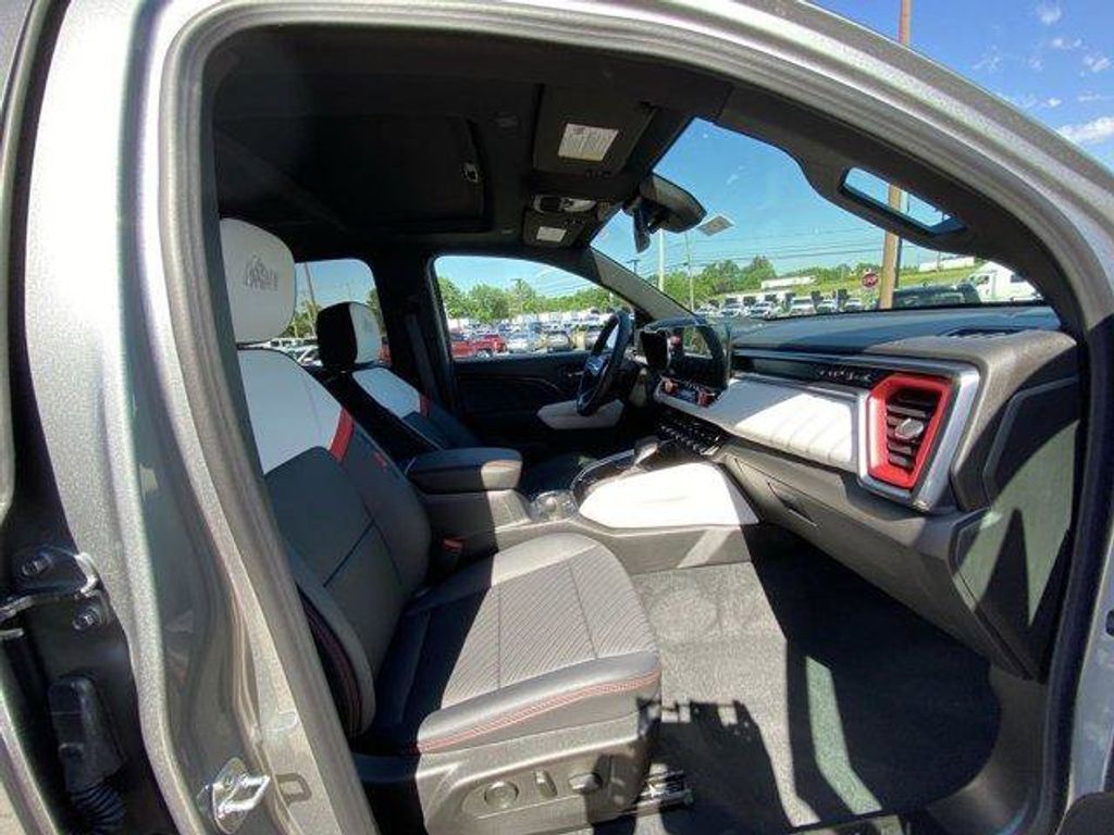 2024 GMC Canyon - photo 29