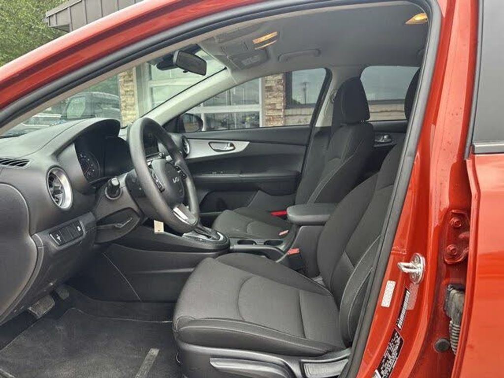 2023 Kia Forte LX LXS