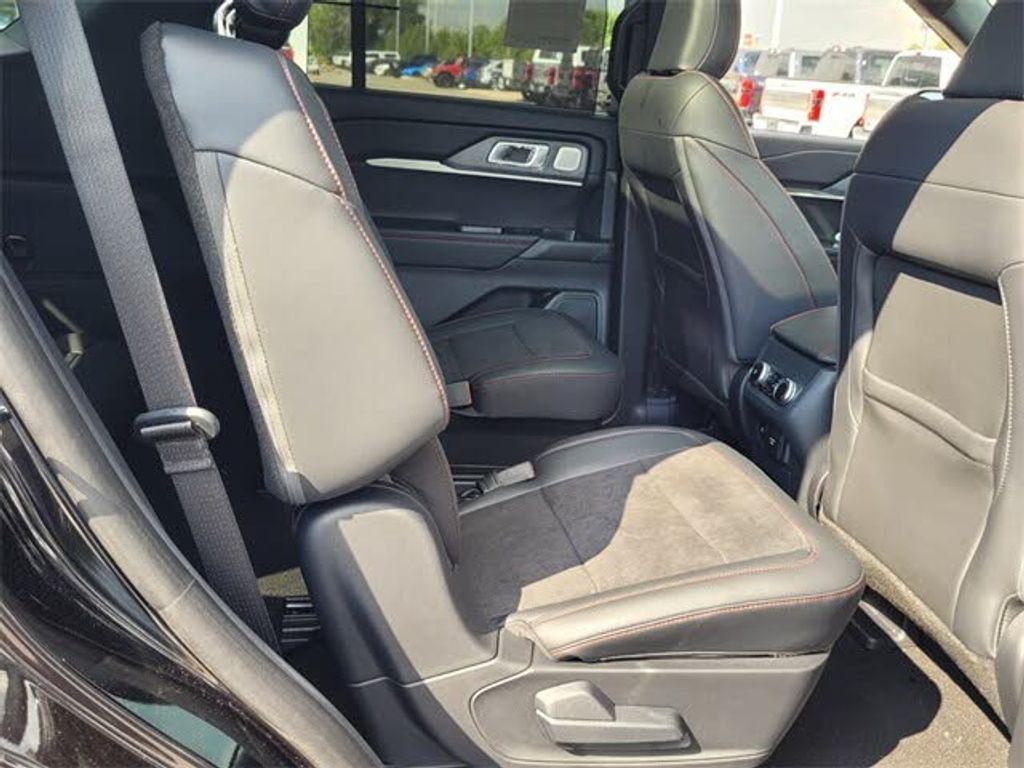 2025 FORD Explorer - photo 18