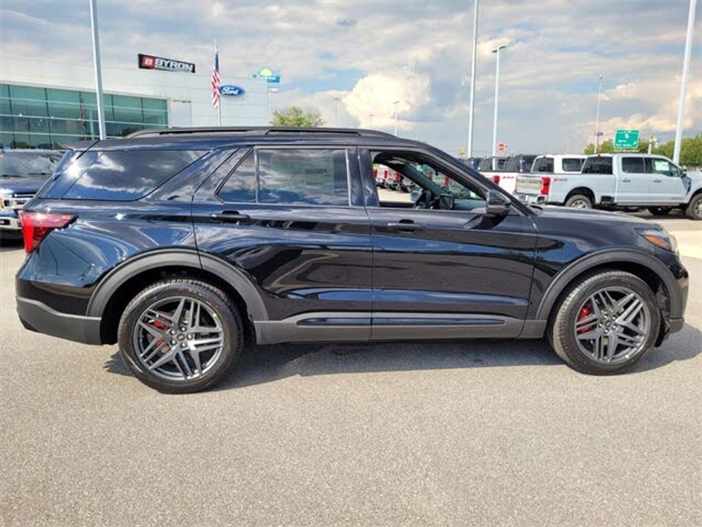 2025 FORD Explorer - photo 17