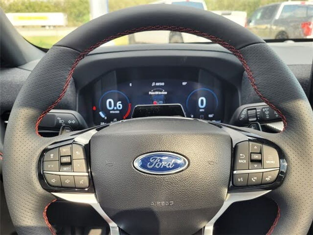 2025 FORD Explorer - photo 30
