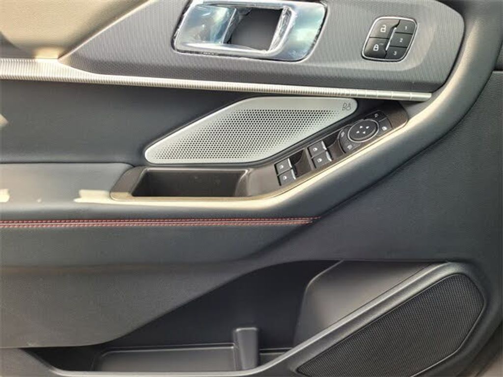 2025 FORD Explorer - photo 31