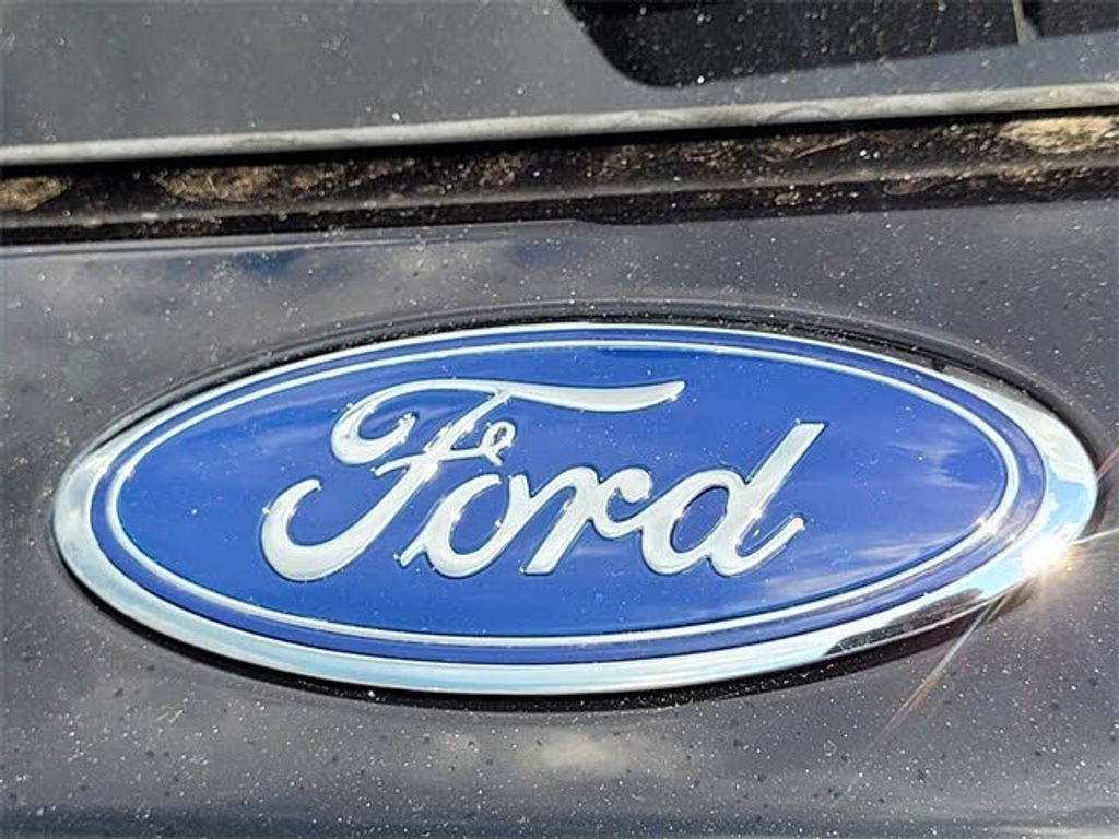 2025 FORD Explorer - photo 12