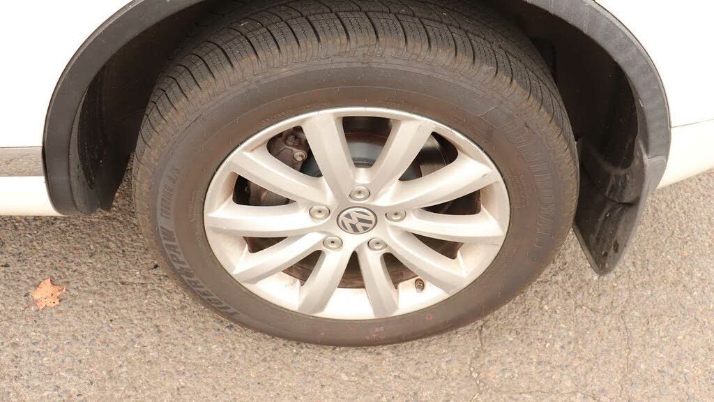 2011 VOLKSWAGEN Touareg - photo 10