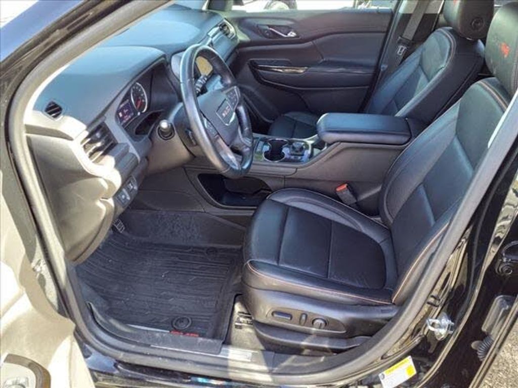 2021 GMC Acadia - photo 11