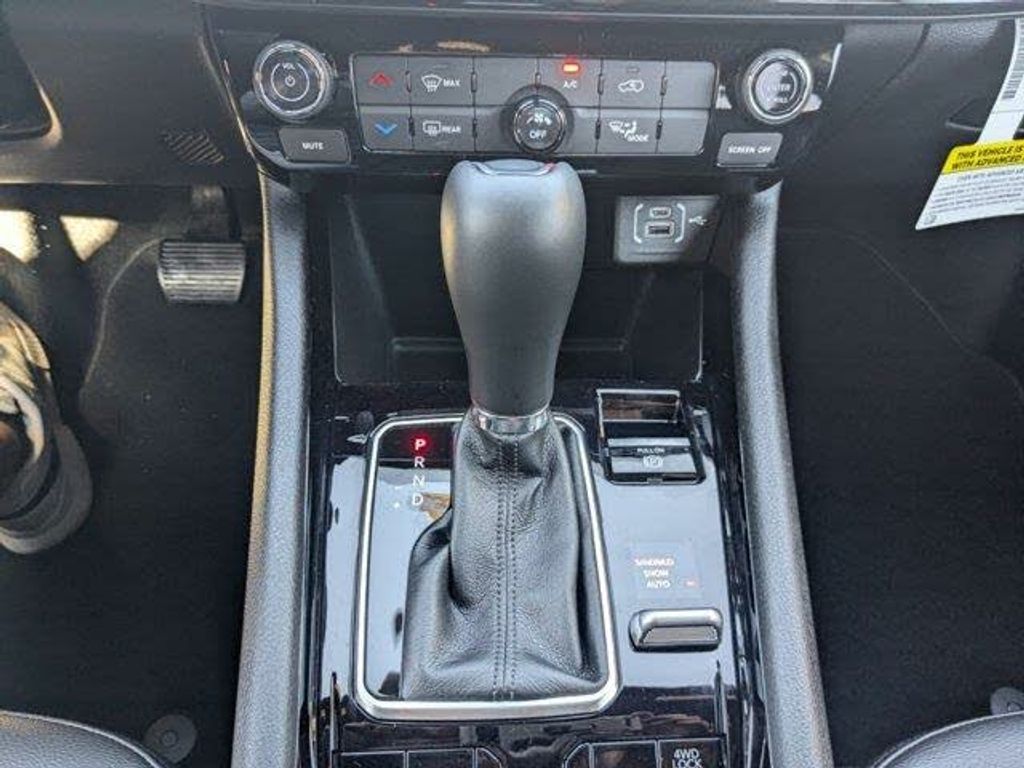 2025 JEEP Compass - photo 18