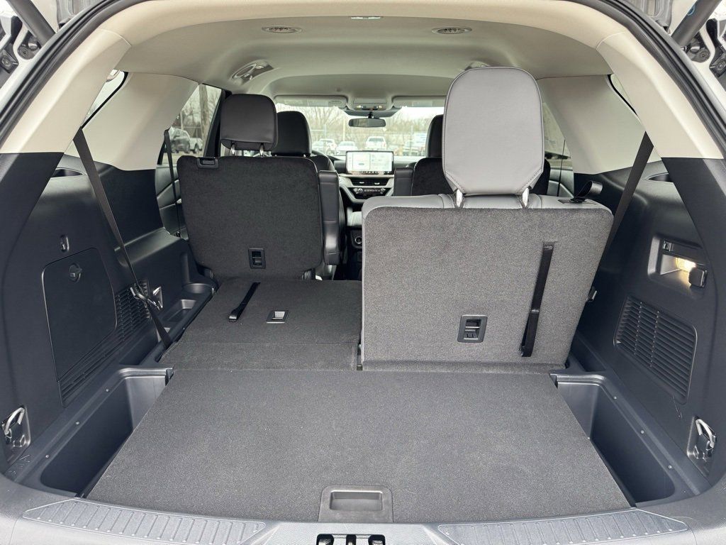 2025 FORD Explorer - photo 24