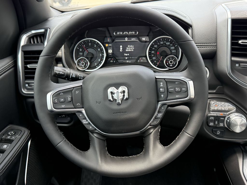 2025 RAM 1500 - photo 20