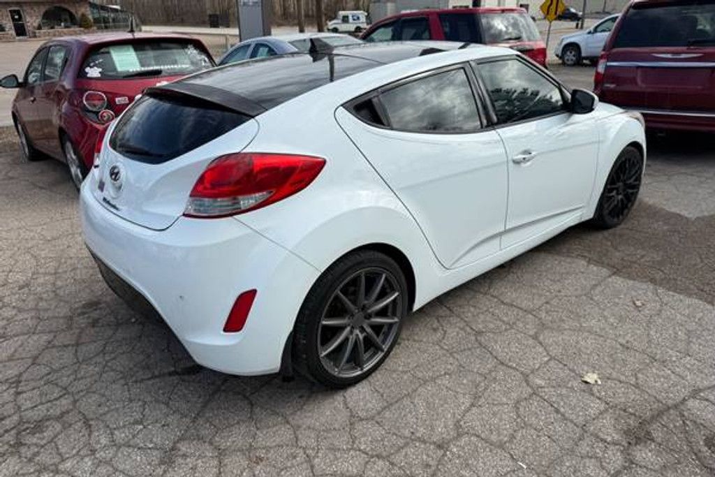 2012 HYUNDAI Veloster - photo 4