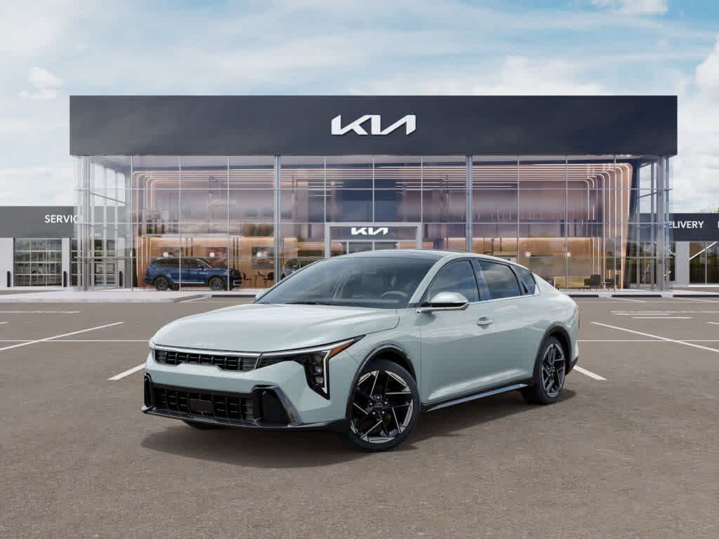 2025 Kia K4 GT Line