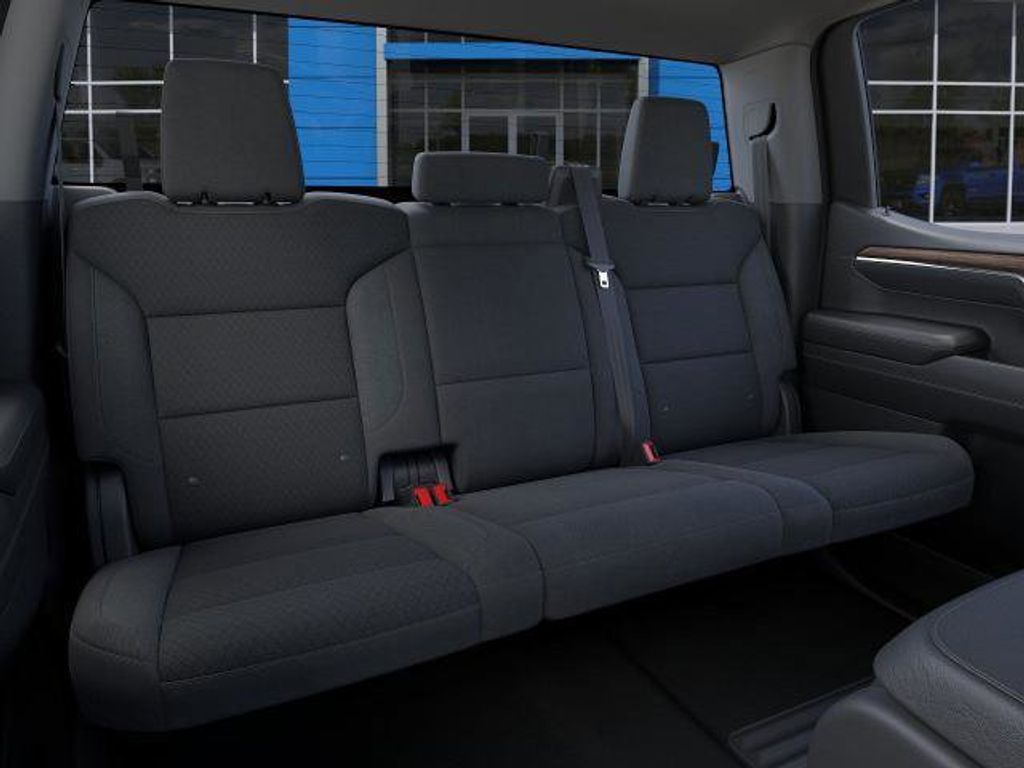2025 CHEVROLET Silverado - photo 17