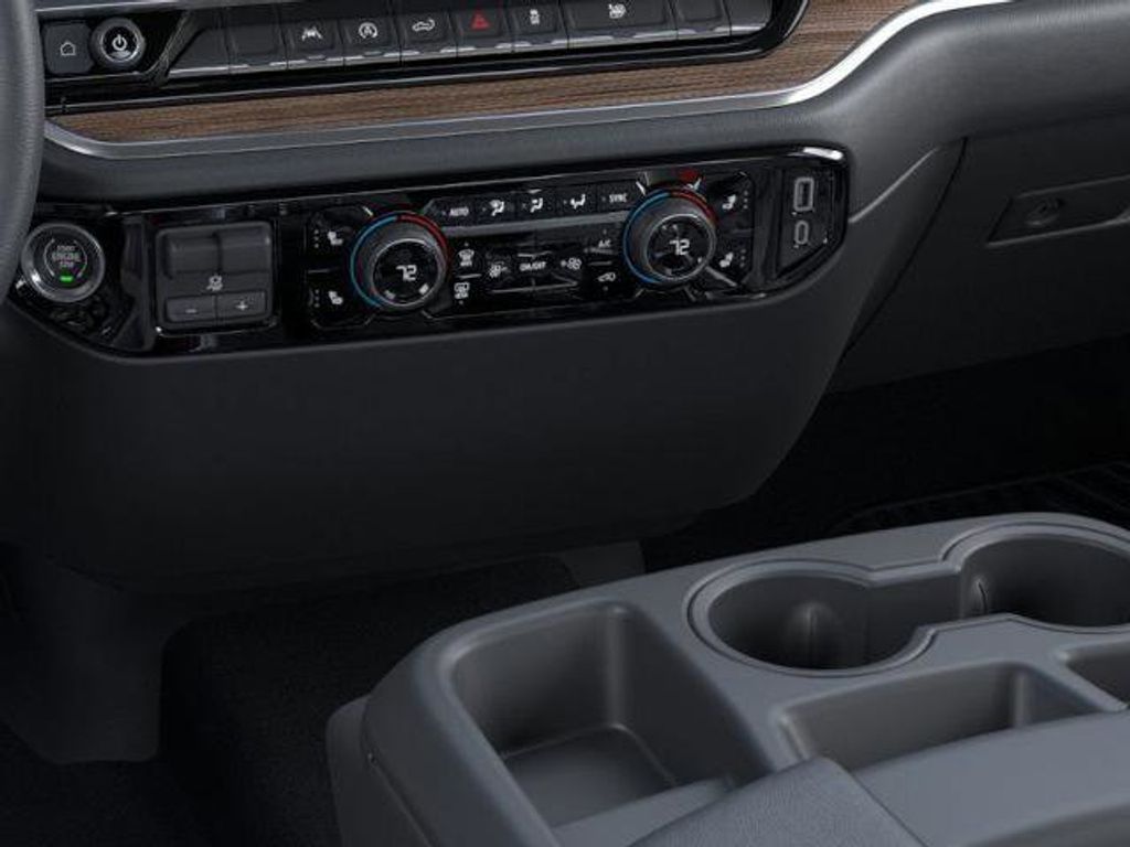 2025 CHEVROLET Silverado - photo 23