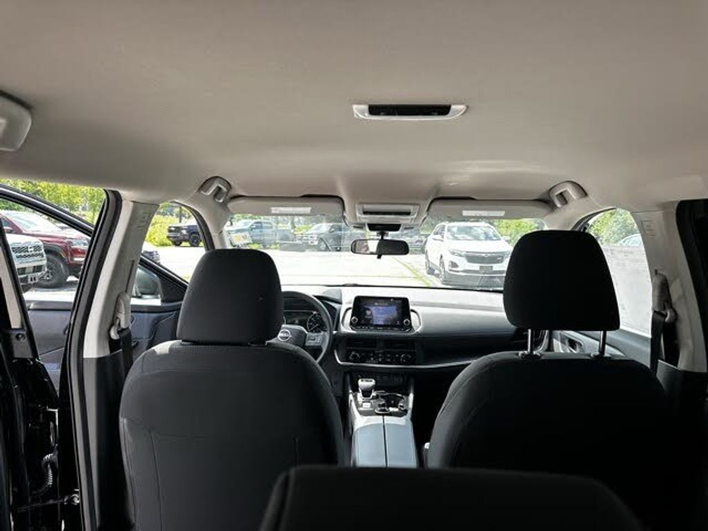 2025 NISSAN Rogue - photo 15