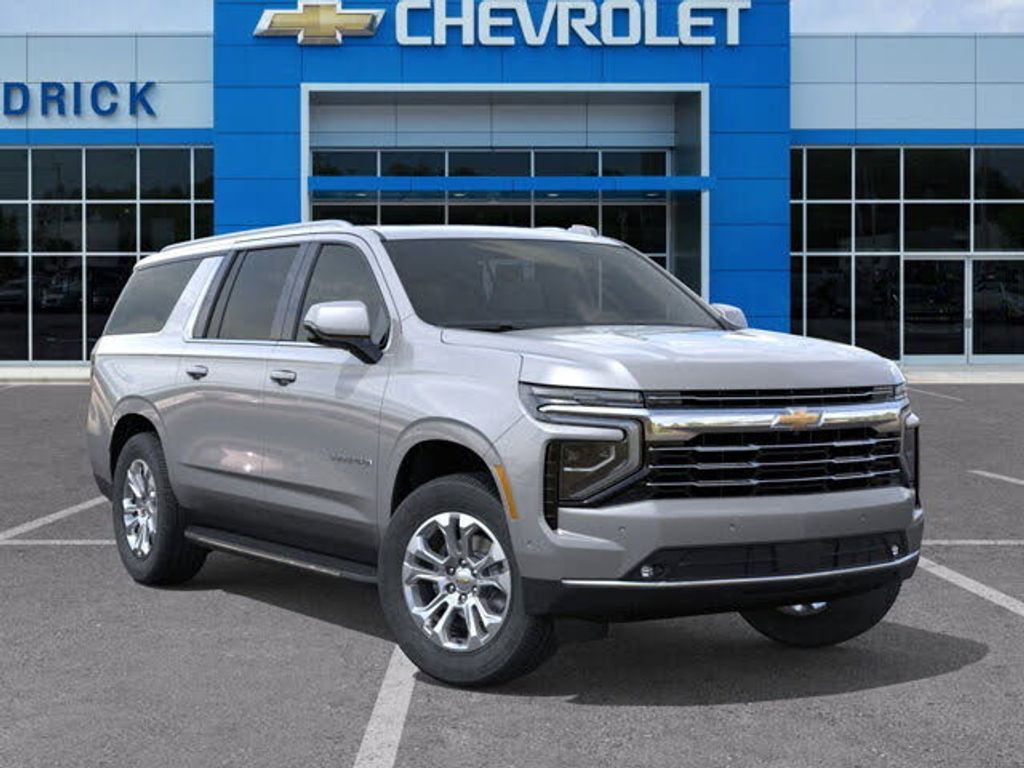 2025 CHEVROLET Suburban - photo 18