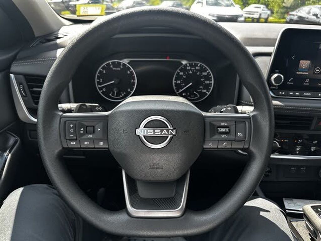 2025 NISSAN Rogue - photo 23