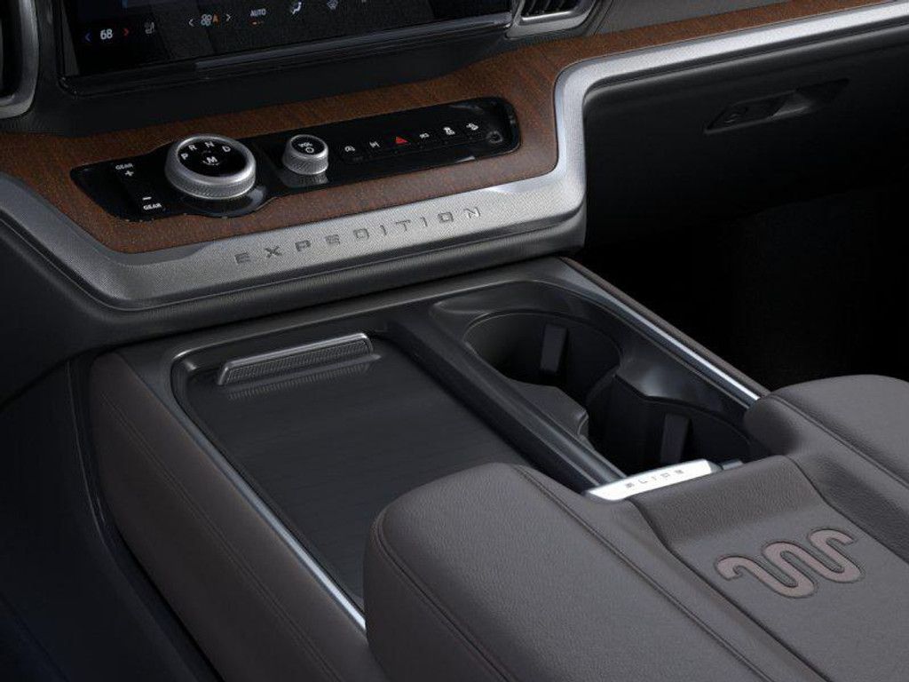 2026 FORD Expedition - photo 15