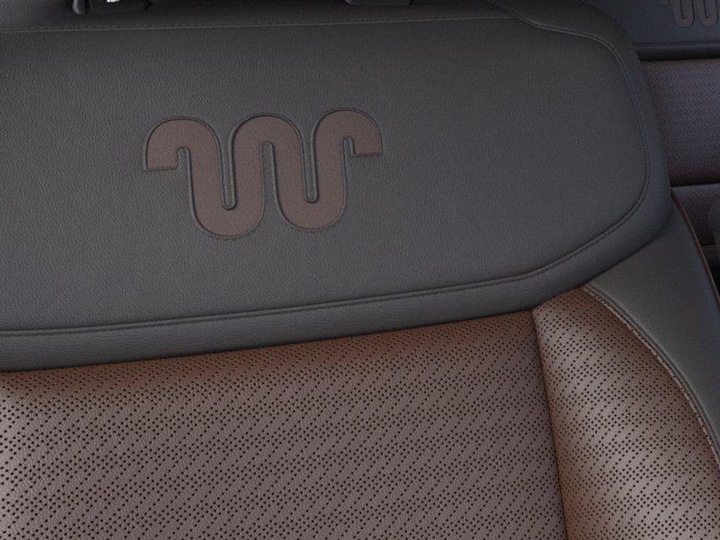 2026 FORD Expedition - photo 16