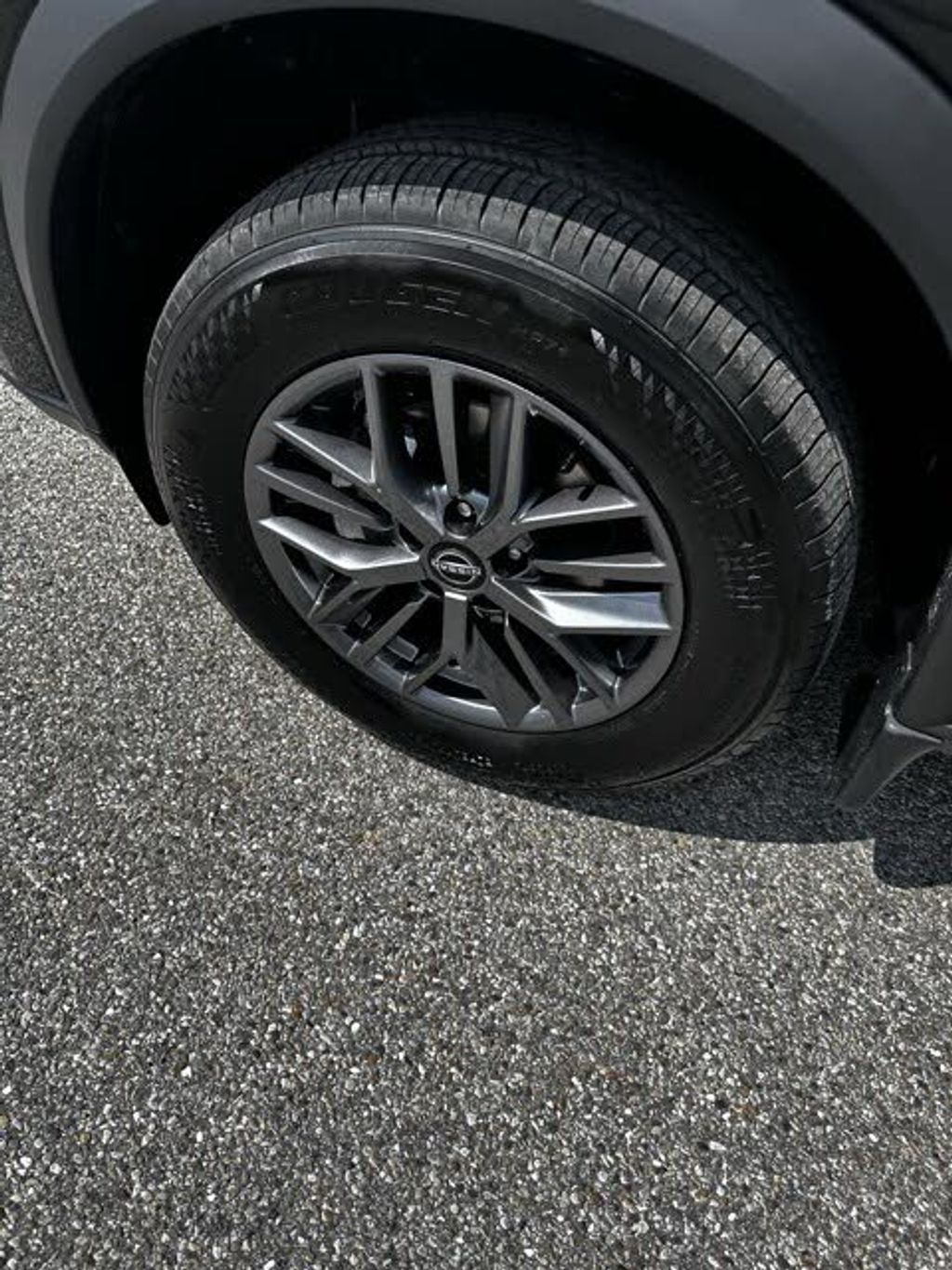 2025 NISSAN Rogue - photo 10