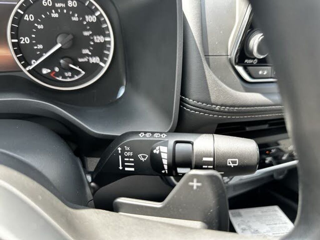 2025 NISSAN Rogue - photo 27