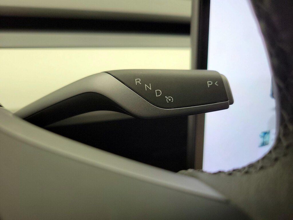 2023 TESLA Model Y - photo 22