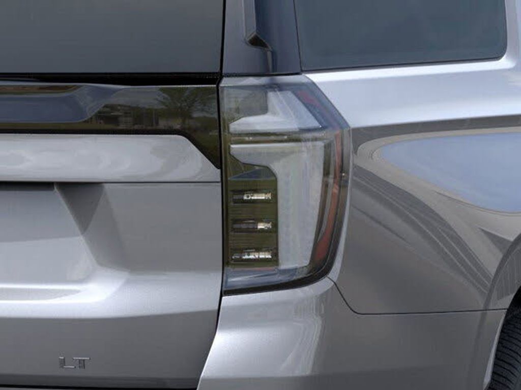 2025 CHEVROLET Suburban - photo 26