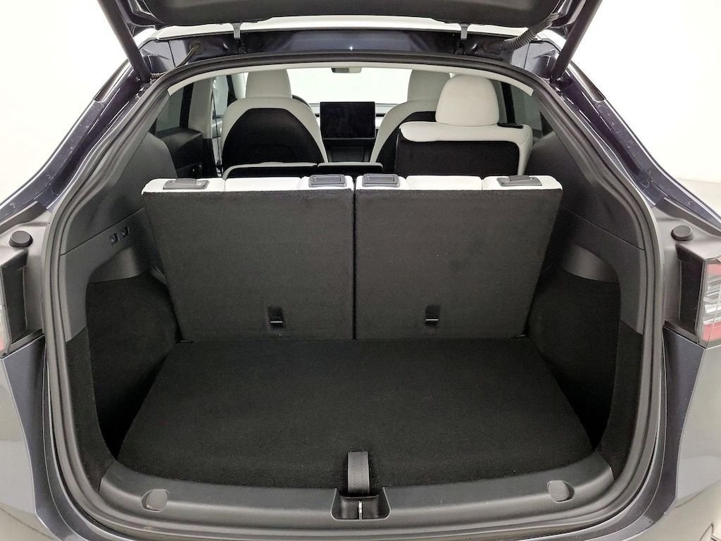 2023 TESLA Model Y - photo 26