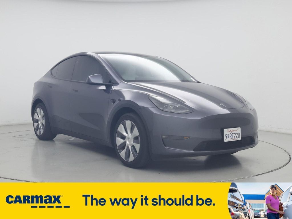 2023 TESLA Model Y - main photo
