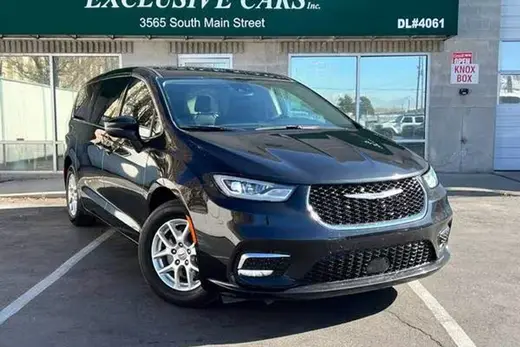 2023 CHRYSLER Pacifica Touring L for sale