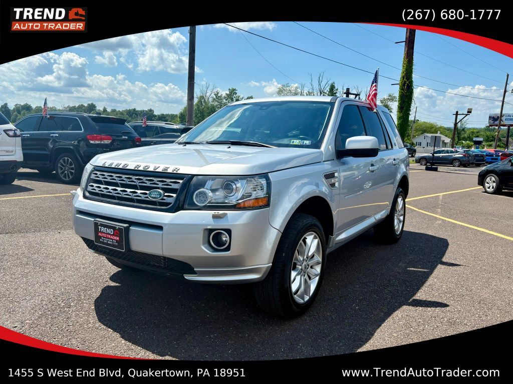 2014 LAND ROVER LR2 - main photo