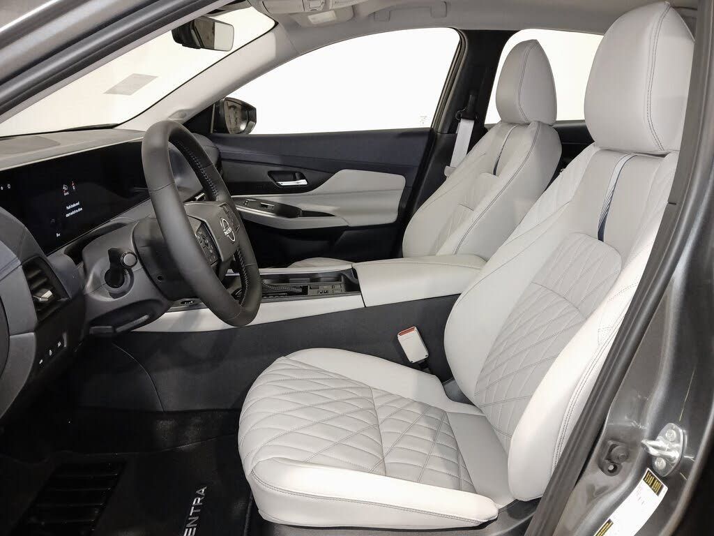 2026 NISSAN Sentra - photo 9
