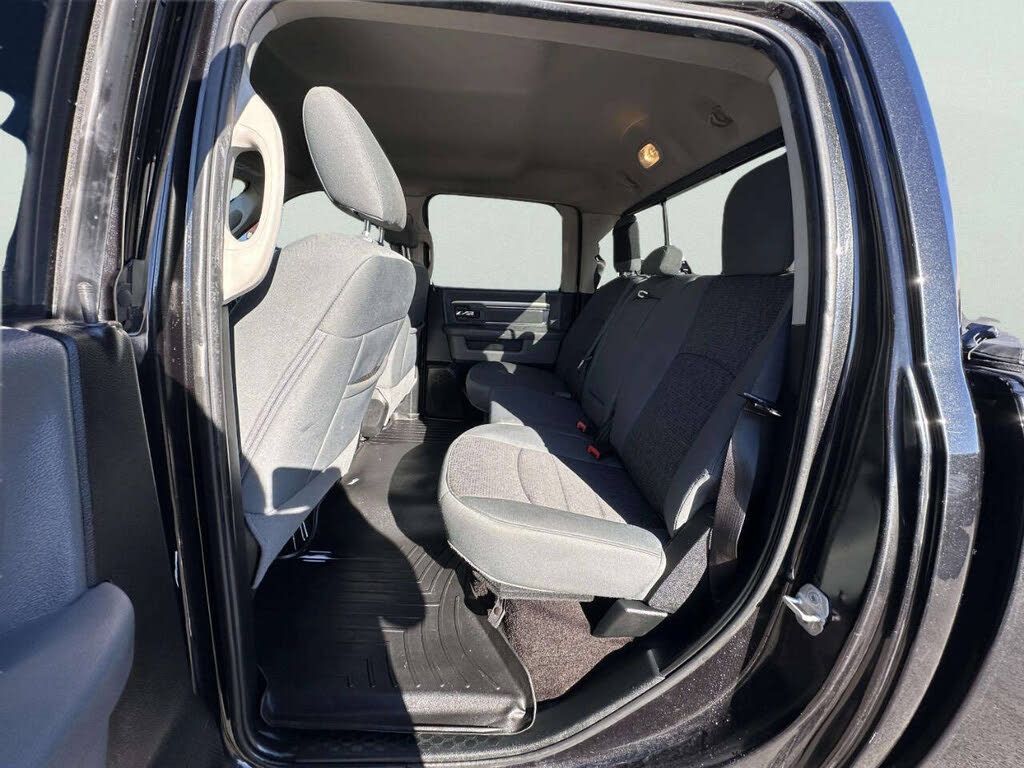 2018 RAM 1500 - photo 19