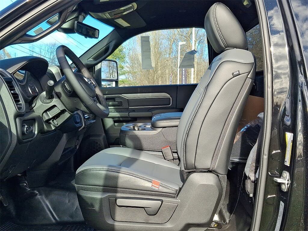 2026 RAM 2500 - photo 8