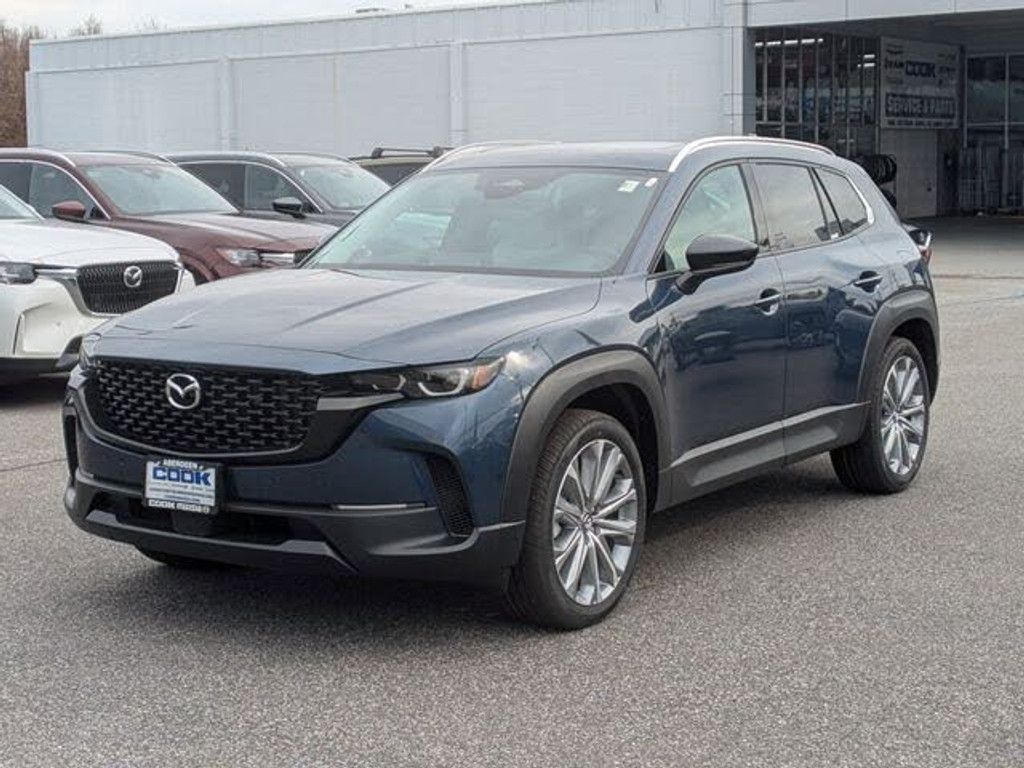 2026 Mazda CX-50 Premium